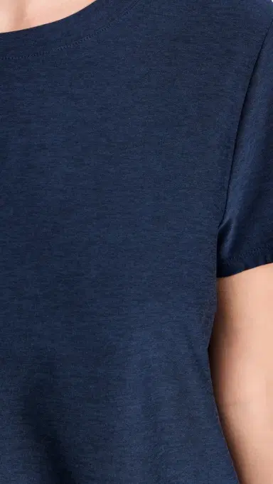 Beyond Yoga Featherweight On The Down Low Tee Nocturnal Navy M | Thumbnail 6 Beyond Yoga Featherweight On The Down Low Tee Nocturnal Navy M | Thumbnail 6