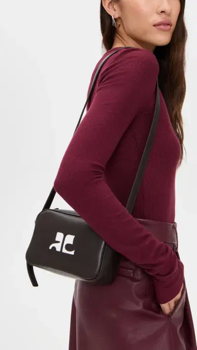 Courrèges Re Edition Camera Bag | Thumbnail 3