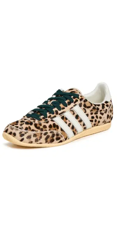 Adidas Japan Sneakers Magic Beige/Ivory/Aurora Ivy 6 | Thumbnail 1 Adidas Japan Sneakers Magic Beige/Ivory/Aurora Ivy 6 | Thumbnail 1