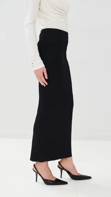 Wardrobe.NYC WARDROBE. NYC Matte Column Skirt | Thumbnail 4 Wardrobe.NYC WARDROBE. NYC Matte Column Skirt | Thumbnail 4