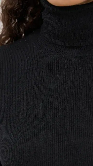 Tibi Feather Weight Ribbed Sweater Turtle Neck Pullover Black XS | Thumbnail 6 Tibi Feather Weight Ribbed Sweater Turtle Neck Pullover Black XS | Thumbnail 6