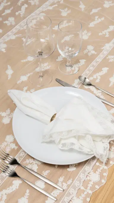 LoveShackFancy Victorian Table Runner White One Size | Thumbnail 2 LoveShackFancy Victorian Table Runner White One Size | Thumbnail 2