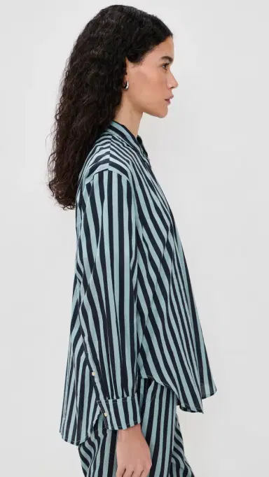 The Great. THE GREAT. The Daily Button Up Blue Club Stripe 2 | Thumbnail 4 The Great. THE GREAT. The Daily Button Up Blue Club Stripe 2 | Thumbnail 4