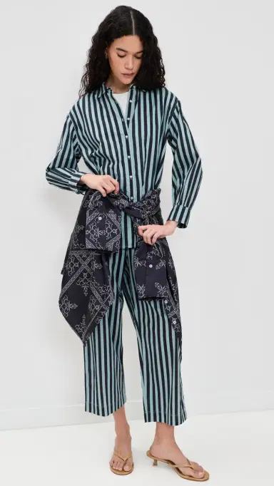 The Great. THE GREAT. The Daily Button Up Blue Club Stripe 2 | Thumbnail 5 The Great. THE GREAT. The Daily Button Up Blue Club Stripe 2 | Thumbnail 5