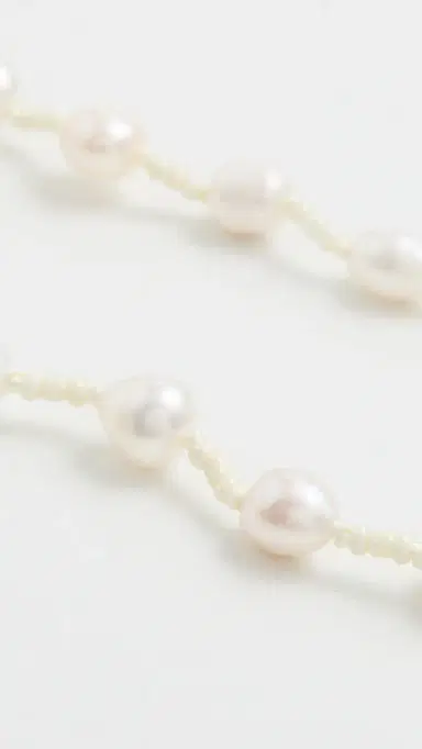 ossa Pearl Wristlet Pearl/Ivory One Size | Thumbnail 4
