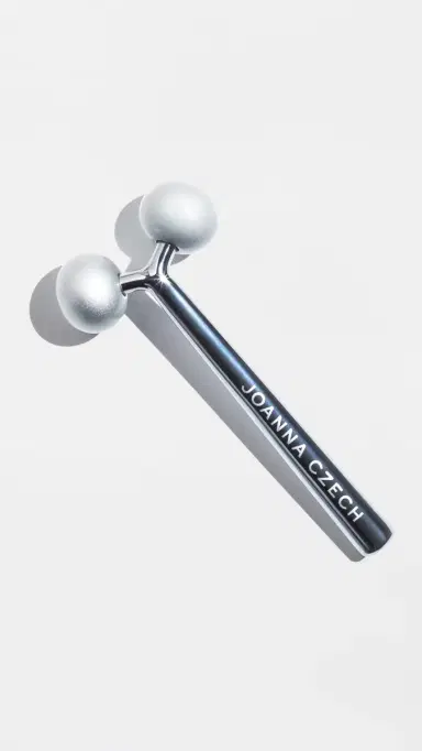 Joanna Czech Facial Massager Silver One Size | Thumbnail 2