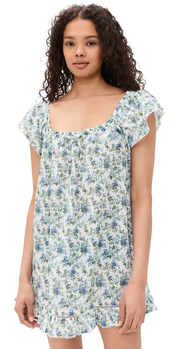 The Lucinda Nightgown English Daisy/White
