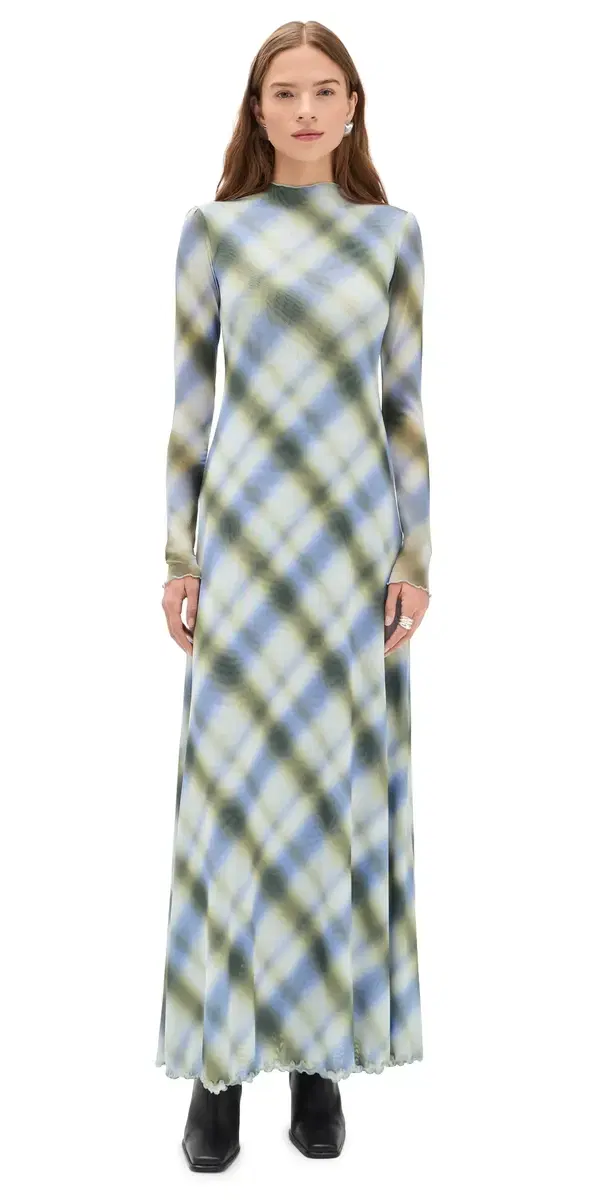Lyon Dress Blur