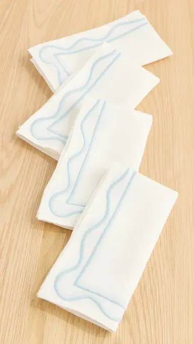 Misette Set of 4 Linen Embroidered Napkins | Thumbnail 6 Misette Set of 4 Linen Embroidered Napkins | Thumbnail 6