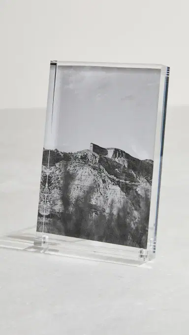 Tizo Design Lucite Frame 4x6 | Thumbnail 3 Tizo Design Lucite Frame 4x6 | Thumbnail 3