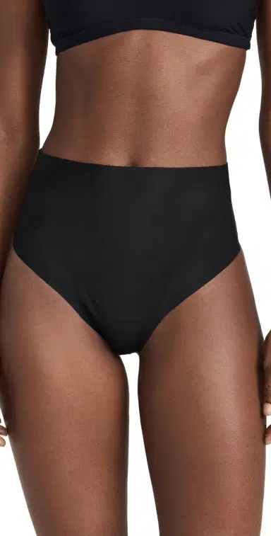 SPANX shape heer Control Thong Very Black | Thumbnail 1