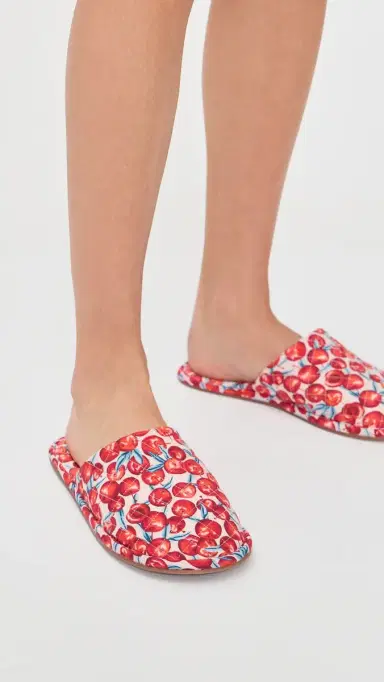 Farm Rio Hotel Slippers | Thumbnail 3