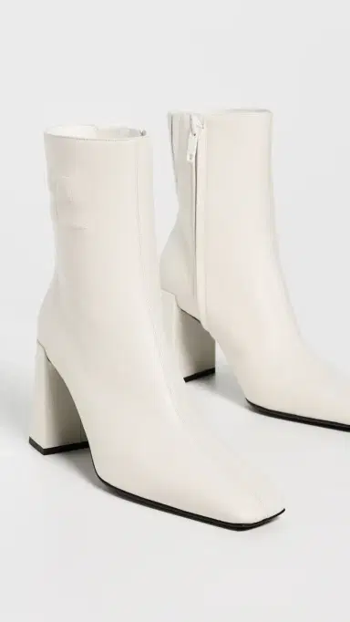 Courrèges Heritage Shadow Leather Ankle Boots Heritage White | Thumbnail 6 Courrèges Heritage Shadow Leather Ankle Boots Heritage White | Thumbnail 6