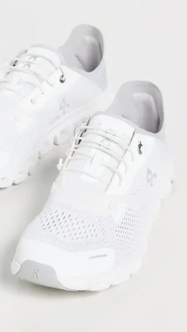 ON Cloud 6 Coast Sneakers White/Glacier 9 | Thumbnail 5