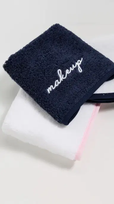 Weezie Signature Washcloths 2 Pack Ballet Pink on White One Size | Thumbnail 3