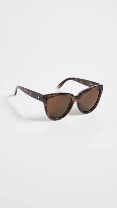 Le Specs Liar Liar Sunglasses Volcanic Tort/Brown Mono One Size | Thumbnail 4 Le Specs Liar Liar Sunglasses Volcanic Tort/Brown Mono One Size | Thumbnail 4