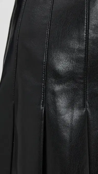 Alice + Olivia Carter Vegan Leather Stretch Pleated Skirt Black 8 | Thumbnail 6