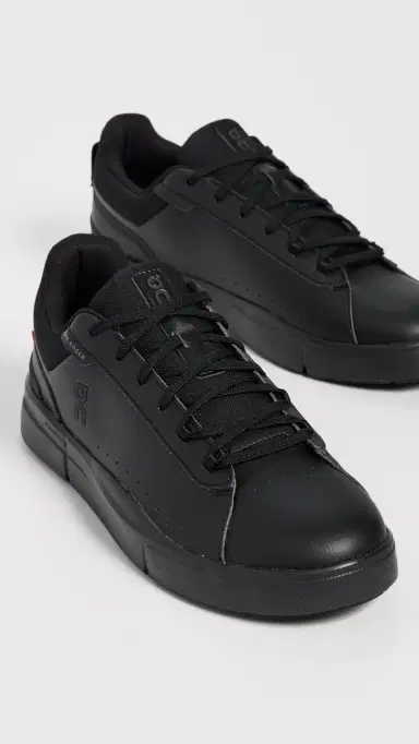 On The Roger Advantage Sneakers Black Black | Thumbnail 4 On The Roger Advantage Sneakers Black Black | Thumbnail 4