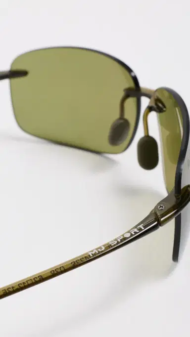 Maui Jim Breakwall Sunglasses Green-Green-Green One Size | Thumbnail 5