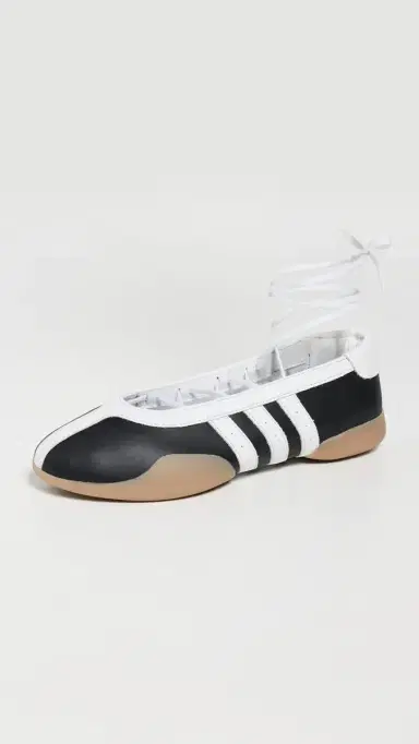 Adidas Taekwondo Mei Ballet Sneakers Core Black/Ftwr White/Gum 3 9 | Thumbnail 2