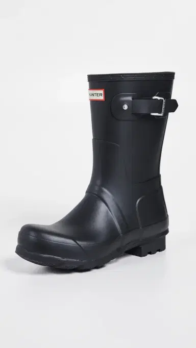 Hunter Boots Original Short Rain Boots Black 7 | Thumbnail 2 Hunter Boots Original Short Rain Boots Black 7 | Thumbnail 2