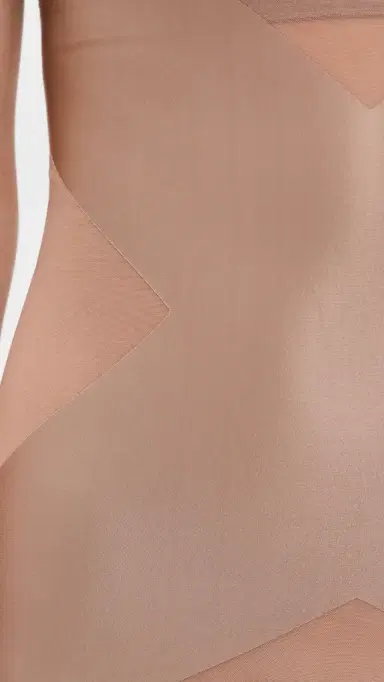 Spanx High-Waisted Booty-Lifting X Midthigh Shorts Cafe au Lait M | Thumbnail 5