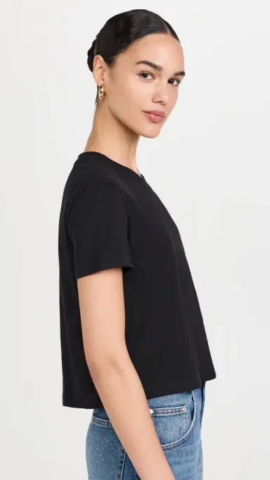 Madewell The Boxy Crop Tee in Soft Slub Jet Black | Thumbnail 4 Madewell The Boxy Crop Tee in Soft Slub Jet Black | Thumbnail 4