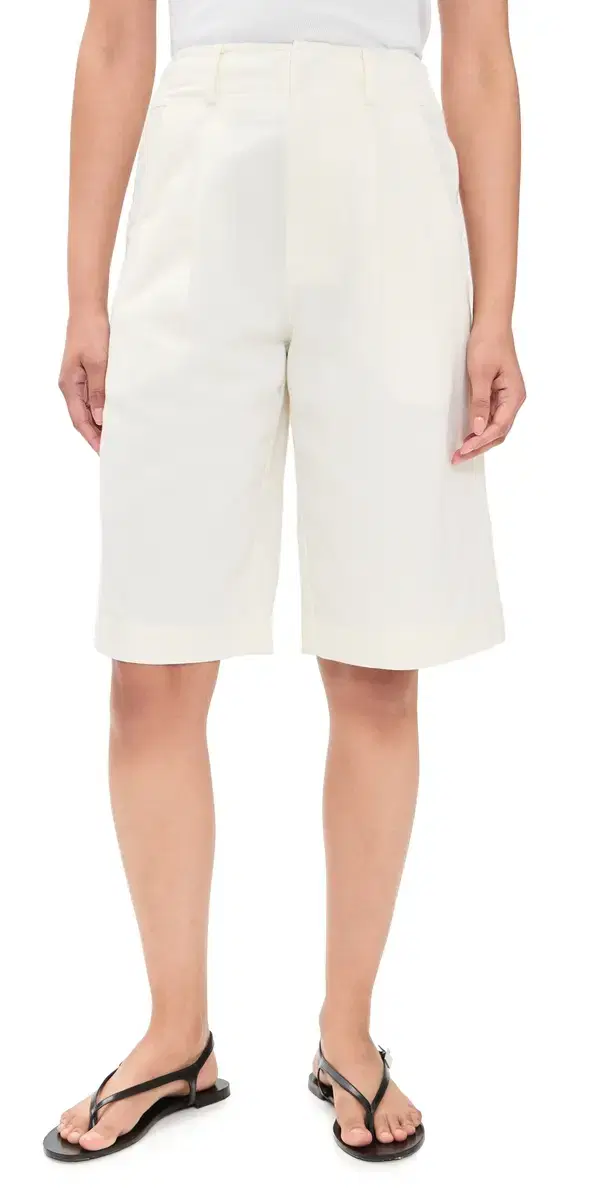 Bari Bermuda Shorts Cream