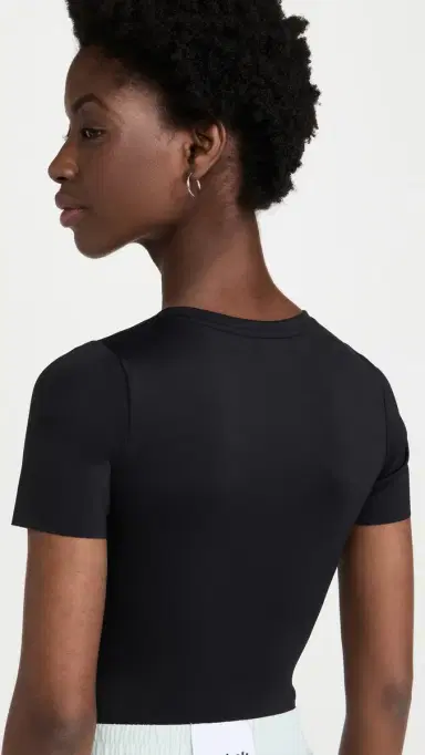 Good American Sculpting Tee Thong Bodysuit Black001 | Thumbnail 3