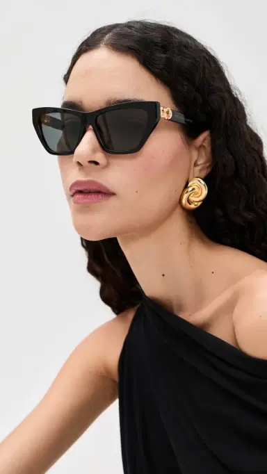 Stella McCartney Falabella Sunglasses Shiny Black/Solid Smoke | Thumbnail 3 Stella McCartney Falabella Sunglasses Shiny Black/Solid Smoke | Thumbnail 3