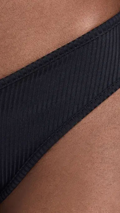 Montce ulu Bikini Bottoms Black Rib | Thumbnail 5