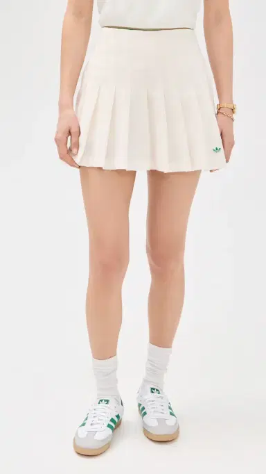 Adidas Golf Originals Pleated Skort Chalk White | Thumbnail 2 Adidas Golf Originals Pleated Skort Chalk White | Thumbnail 2