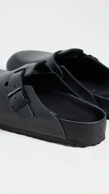 Birkenstock Boston Exquisite Clogs Black | Thumbnail 3