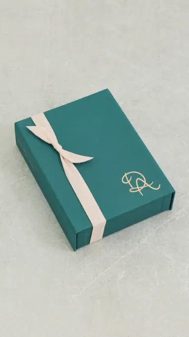 Dear Annabelle Lipstick Kisses Cocktail Napkins Set | Thumbnail 4