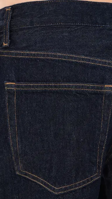 AGOLDE Leith Low Slung Relaxed Fit Shorts | Thumbnail 6 AGOLDE Leith Low Slung Relaxed Fit Shorts | Thumbnail 6