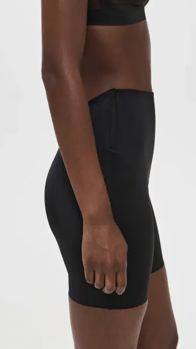 Spanx Low Back Mid-Thigh Shapewear Very Black S | Thumbnail 4 Spanx Low Back Mid-Thigh Shapewear Very Black S | Thumbnail 4