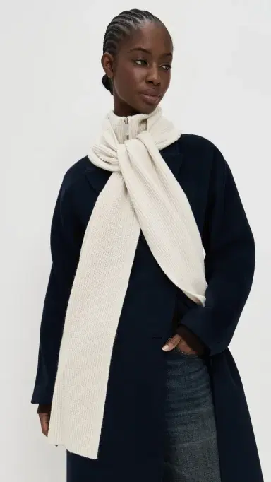 Favorite Daughter Neck Warmer Scarf One Size | Thumbnail 2