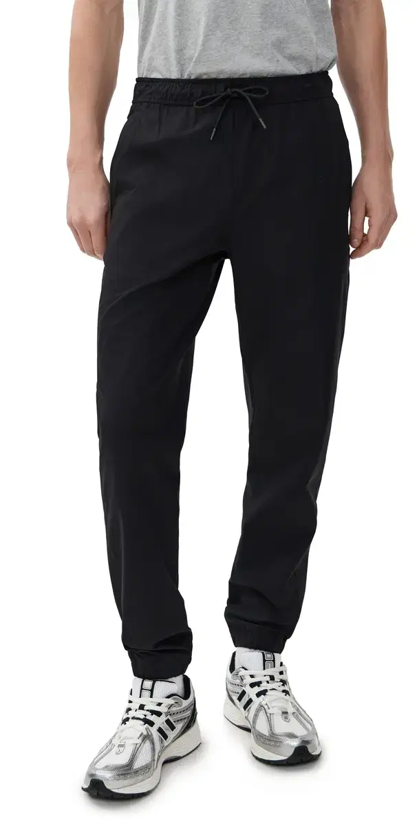 REIGNING CHAMP Stretch Warp Knit Coach's Standard Joggers Black