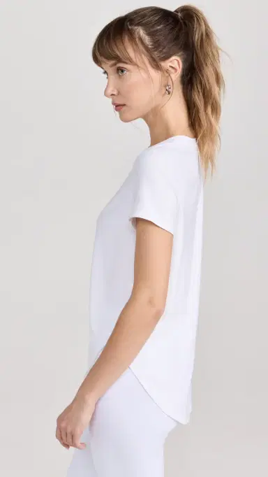 Beyond Yoga Featherweight On The Down Low Tee Cloud White | Thumbnail 4