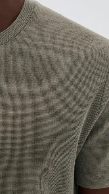 NN07 Clive Textured Tee | Thumbnail 6