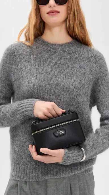 Marc Jacobs The Everyday Vanity Bag Black One Size | Thumbnail 3 Marc Jacobs The Everyday Vanity Bag Black One Size | Thumbnail 3
