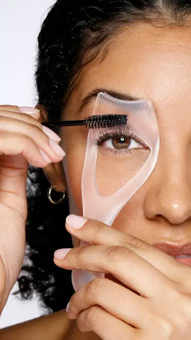 Tweezerman Lash Guard and Comb No Color One Size | Thumbnail 3