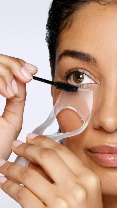 Tweezerman Lash Guard and Comb No Color One Size | Thumbnail 4