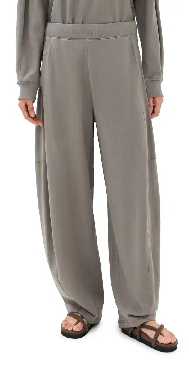 ightweight Winslow Pants Dark Stone