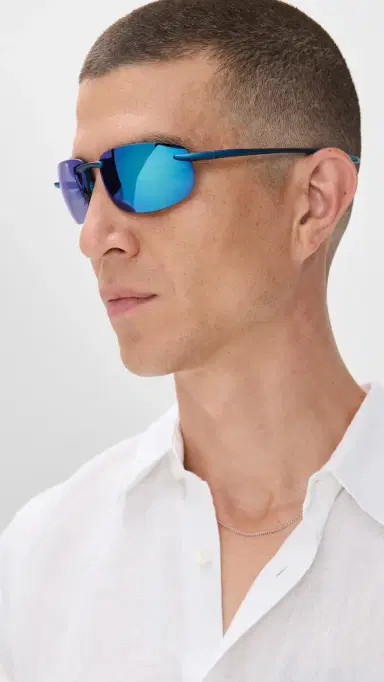 Maui Jim Ho'Okipa Ultra Sunglasses Blue-Blue-Blue One Size | Thumbnail 3