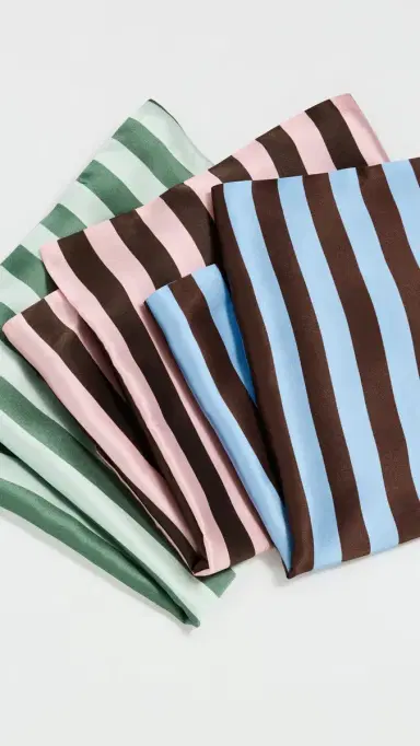 Hommey Silk Standard Pillowcase | Thumbnail 4