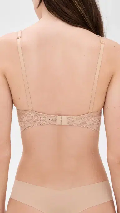 Commando Double Take Lace Thong Beige M/L | Thumbnail 3