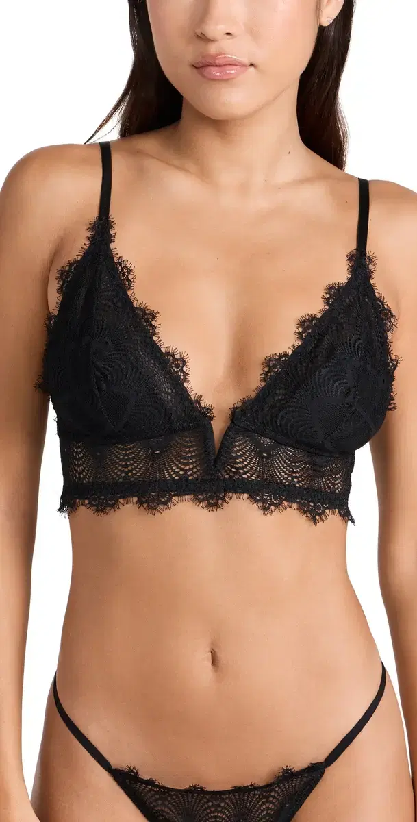 Allure Bralette Black
