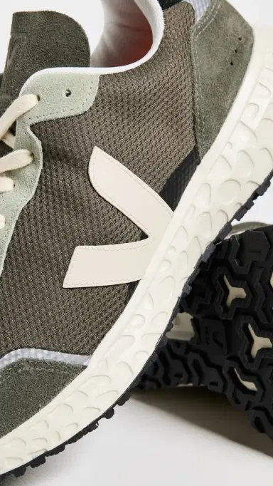 Veja Condor Royale Sneakers | Thumbnail 5 Veja Condor Royale Sneakers | Thumbnail 5