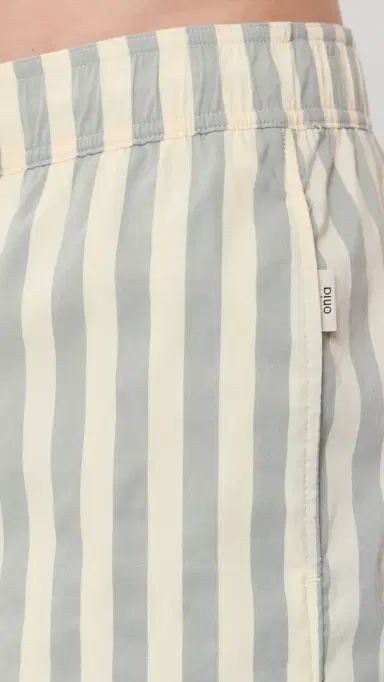 Onia Charles Swim Trunks 5 ea Glass/Cream | Thumbnail 6 Onia Charles Swim Trunks 5 ea Glass/Cream | Thumbnail 6